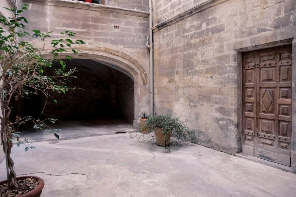 Noa - Mont Piete Studio Intramuros - Avignon Exteriör bild